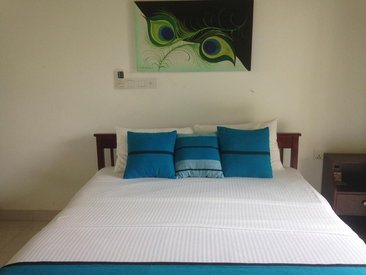 Hotel Serene View Tourist Rest Anuradhapura Zimmer foto